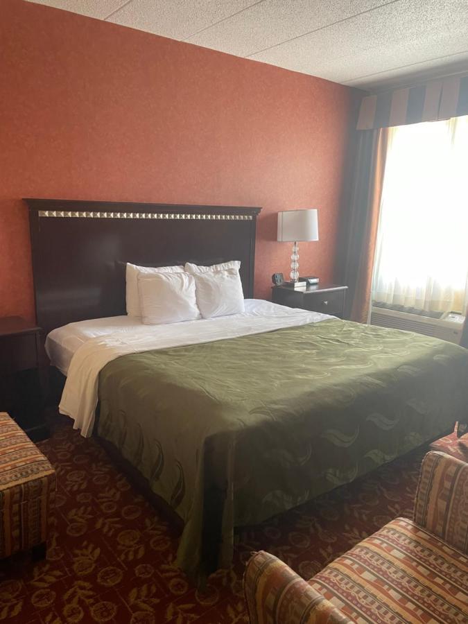Quality Inn Вайнленд Экстерьер фото