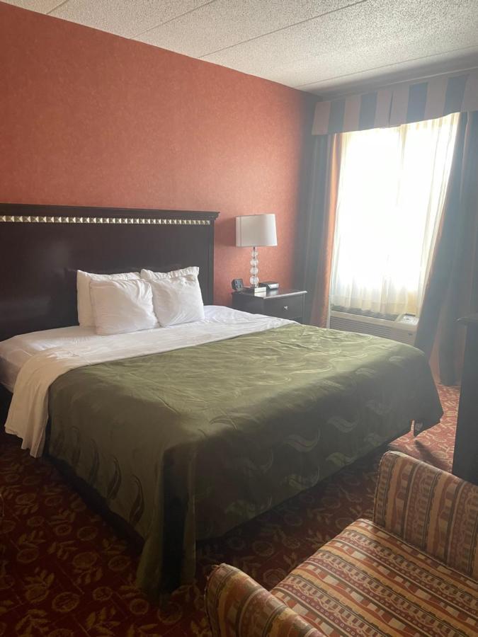 Quality Inn Вайнленд Экстерьер фото