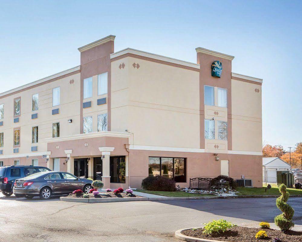 Quality Inn Вайнленд Экстерьер фото